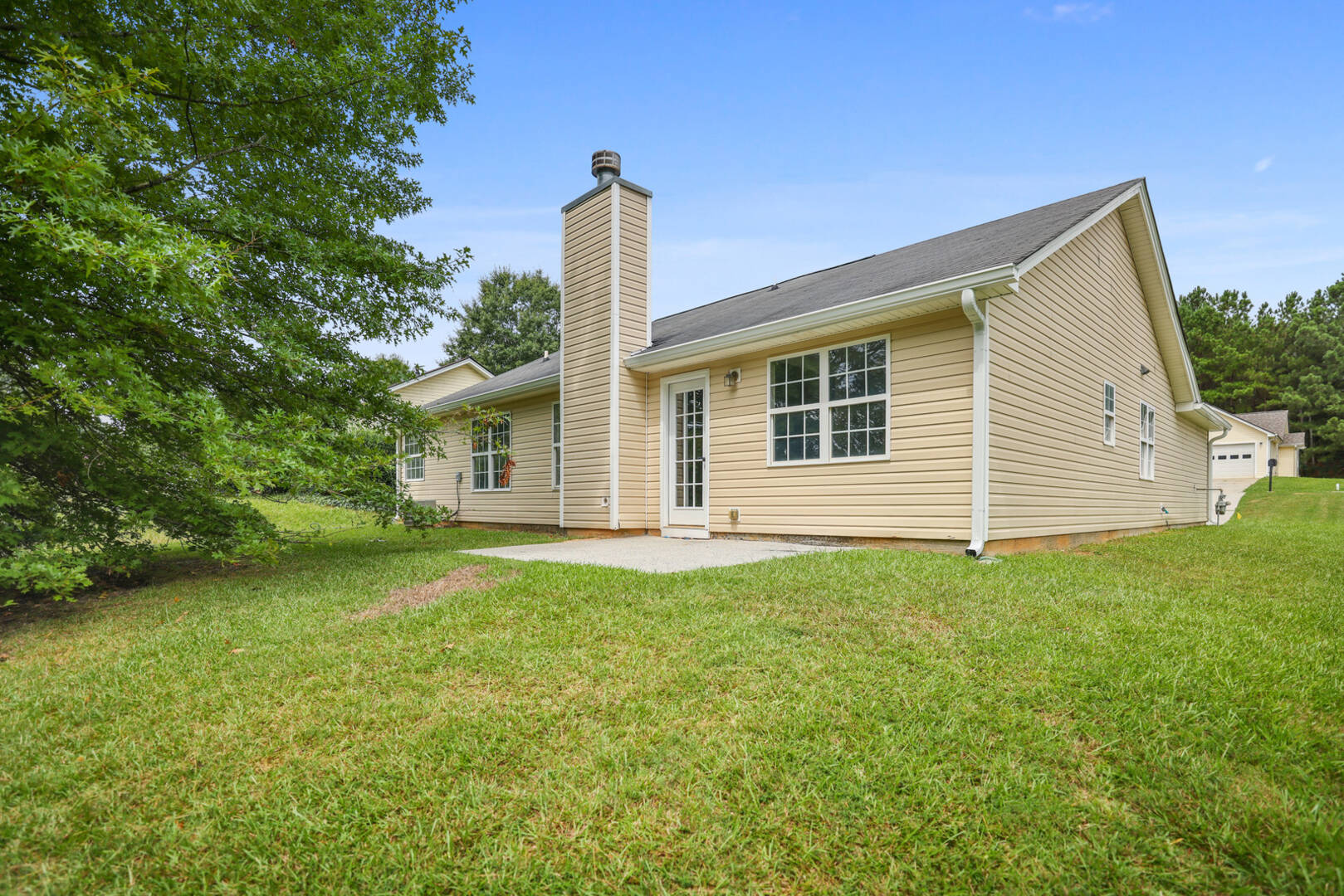 705 Amelia Grove Ln Lawrenceville, GA 30045