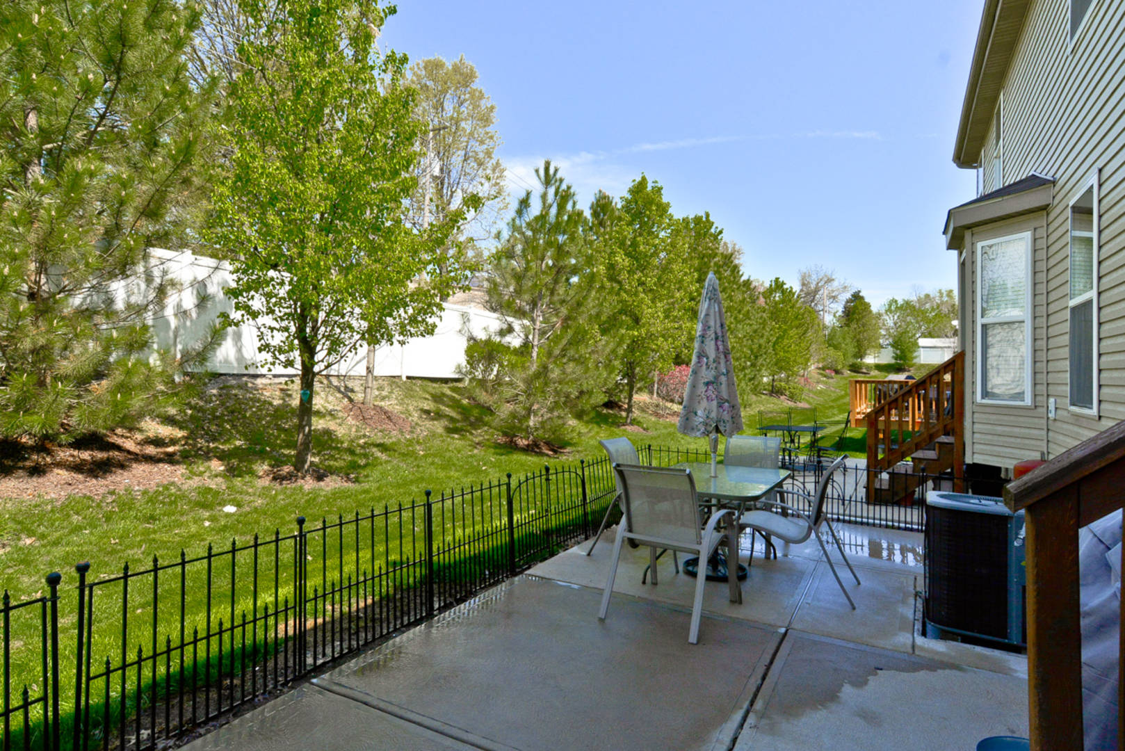 Brivity 4247 Forder Heights Saint Louis, MO 63129 Virtual Tour