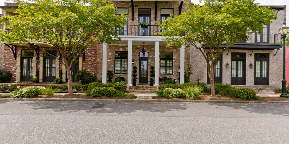 Brivity 671 Aragon Street Pensacola, FL 32502