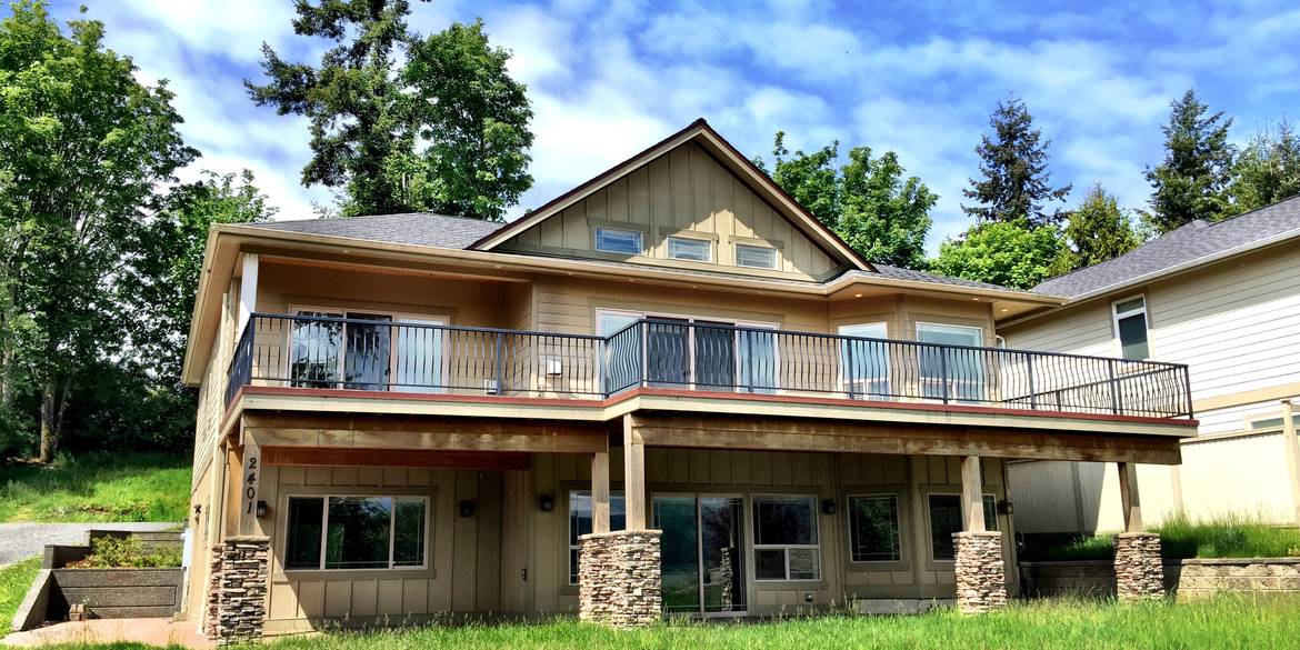 Brivity 2401 Birch St Bellingham, WA 98229