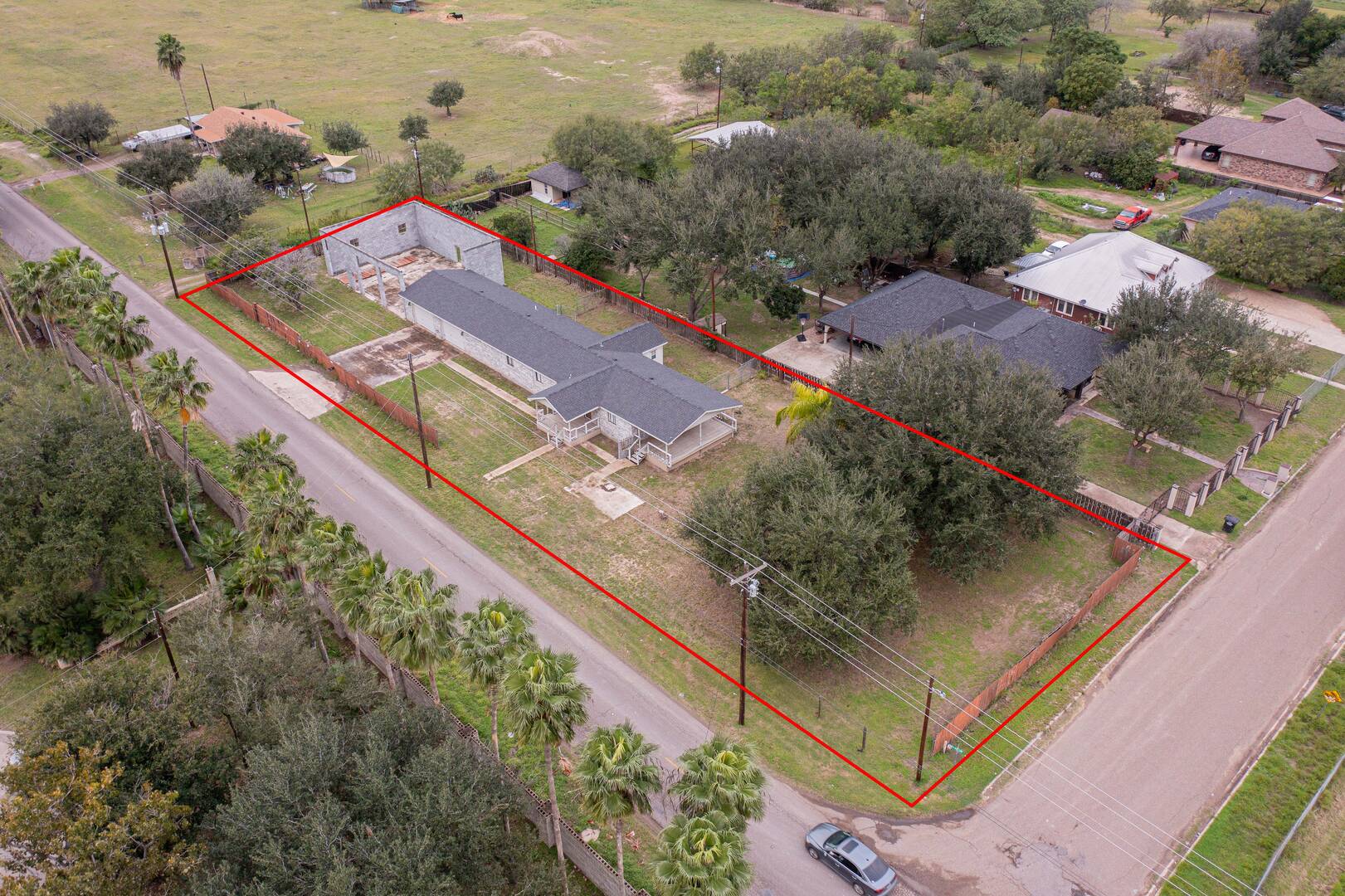 Brivity 1421 S Dallas Street Alton, Texas 78573 Virtual Tour