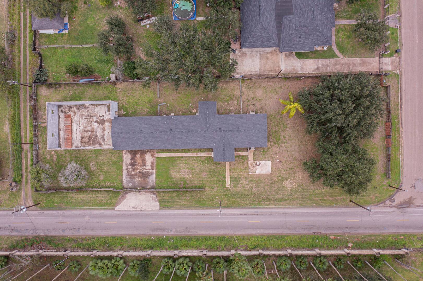 Brivity 1421 S Dallas Street Alton, Texas 78573 Virtual Tour