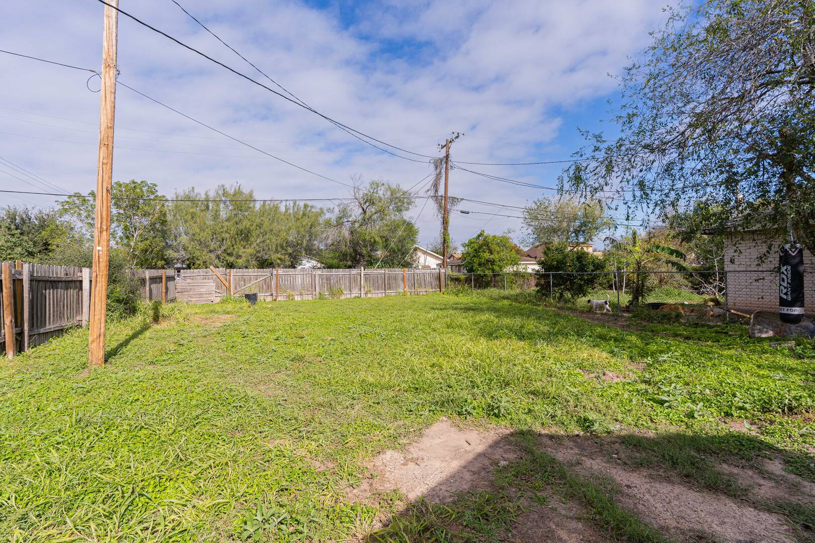 Brivity 511 W Samano Street Edinburg, Texas 78539 Virtual Tour