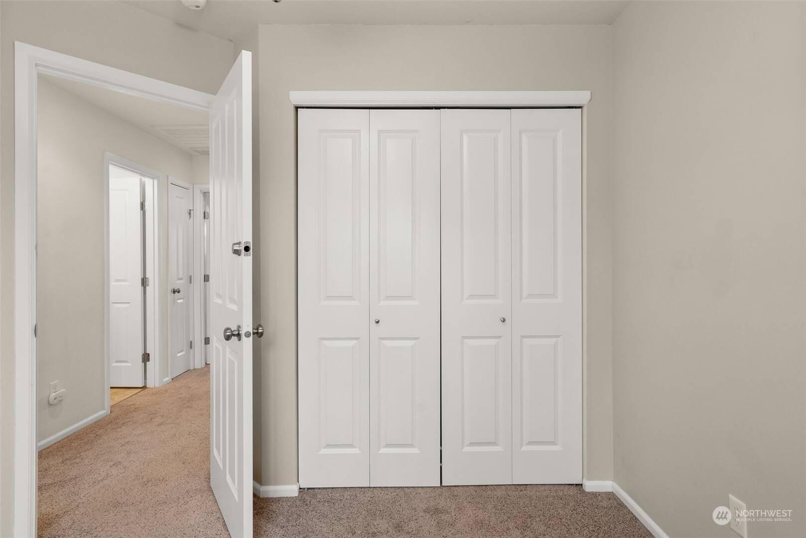 6935 Fresco Dr SE Lacey, WA 98513