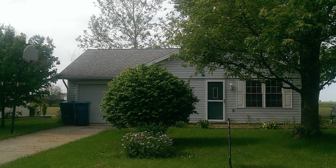 Brivity 411 W. Darby Otterbein, IN 47970