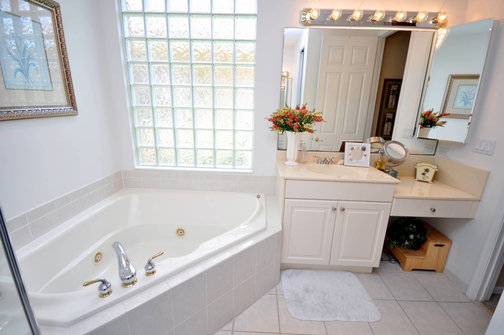 133 Sarona Circle West Palm Beach, FL 33411