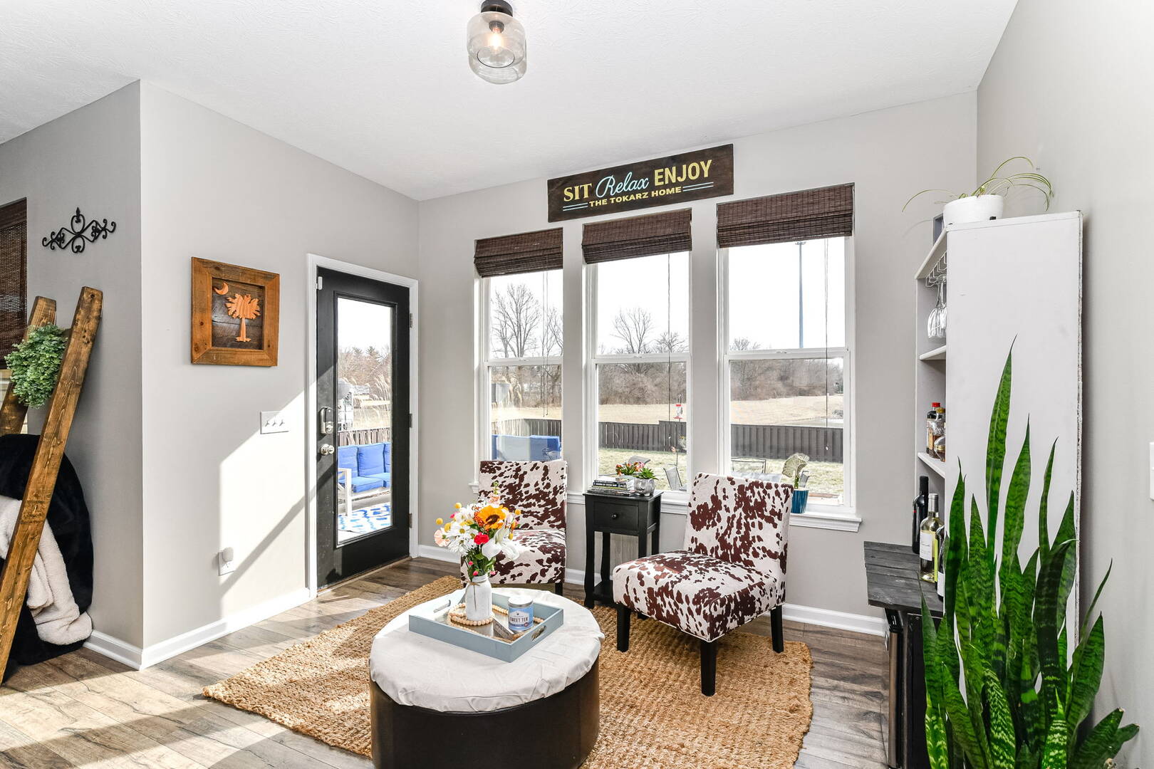 6307 Falcon Lane Zionsville, IN 46077