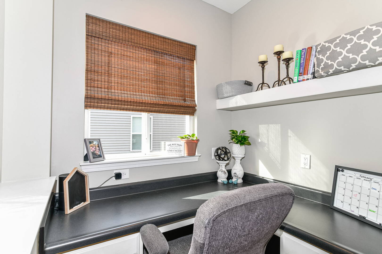 6307 Falcon Lane Zionsville, IN 46077