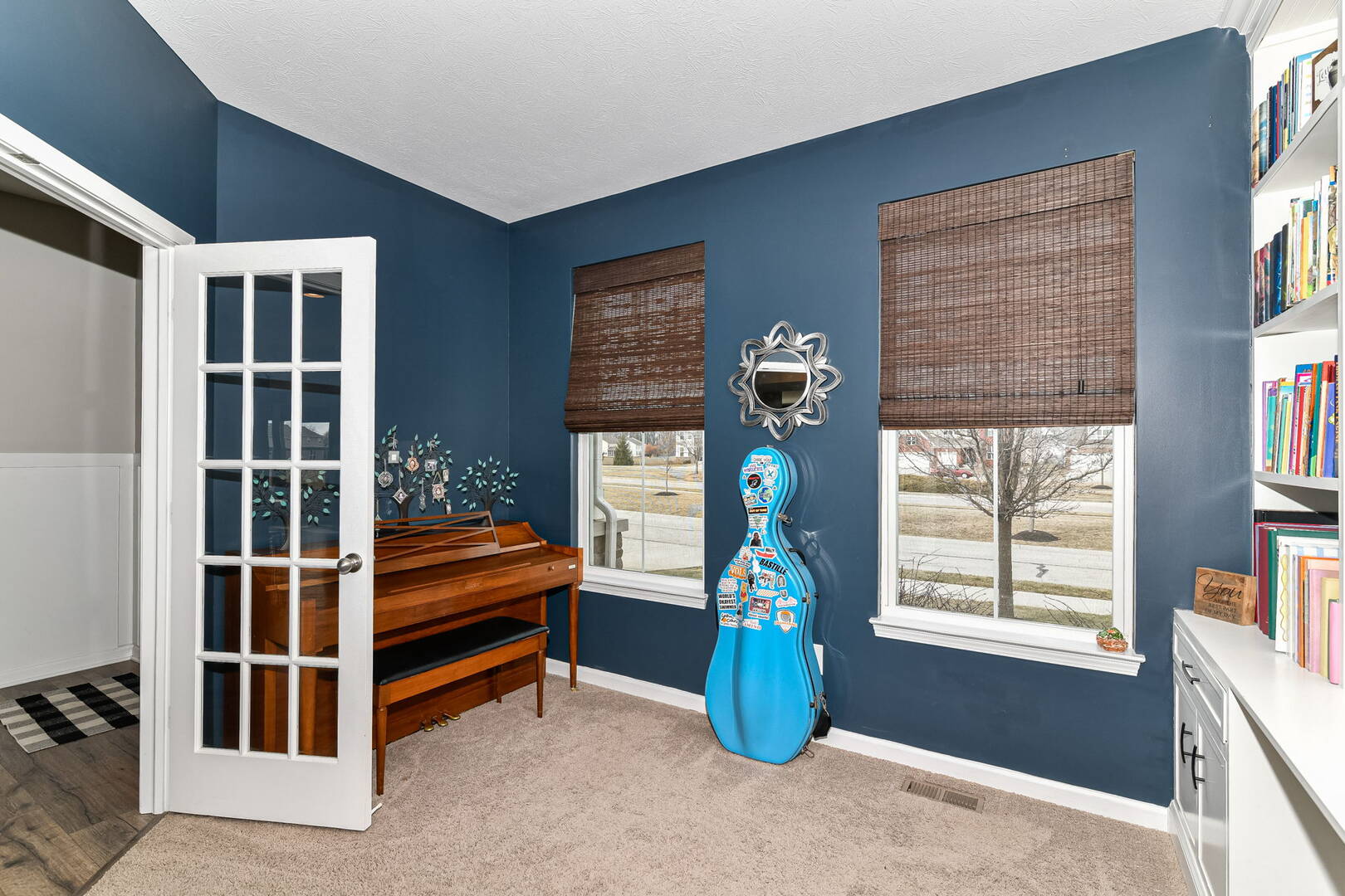 6307 Falcon Lane Zionsville, IN 46077