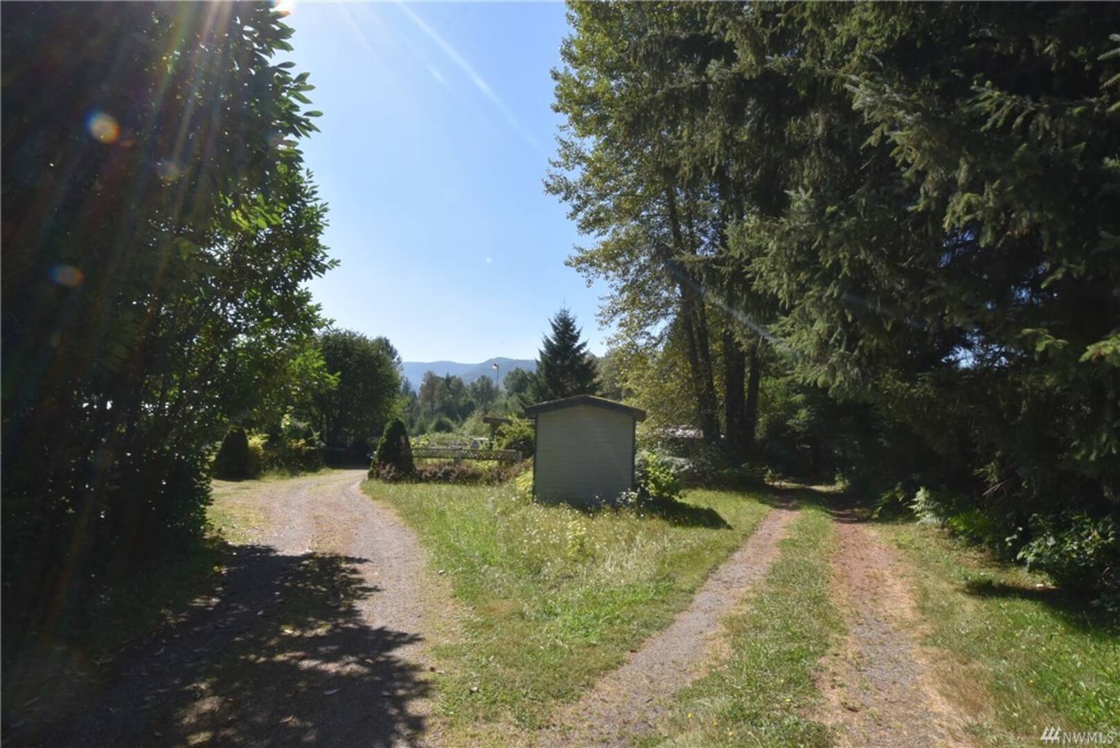 3963 Nelson Rd,  Deming, WA  98244