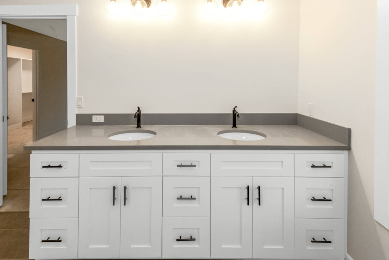 4962 Amherst Way SW Port Orchard, WA 98367
