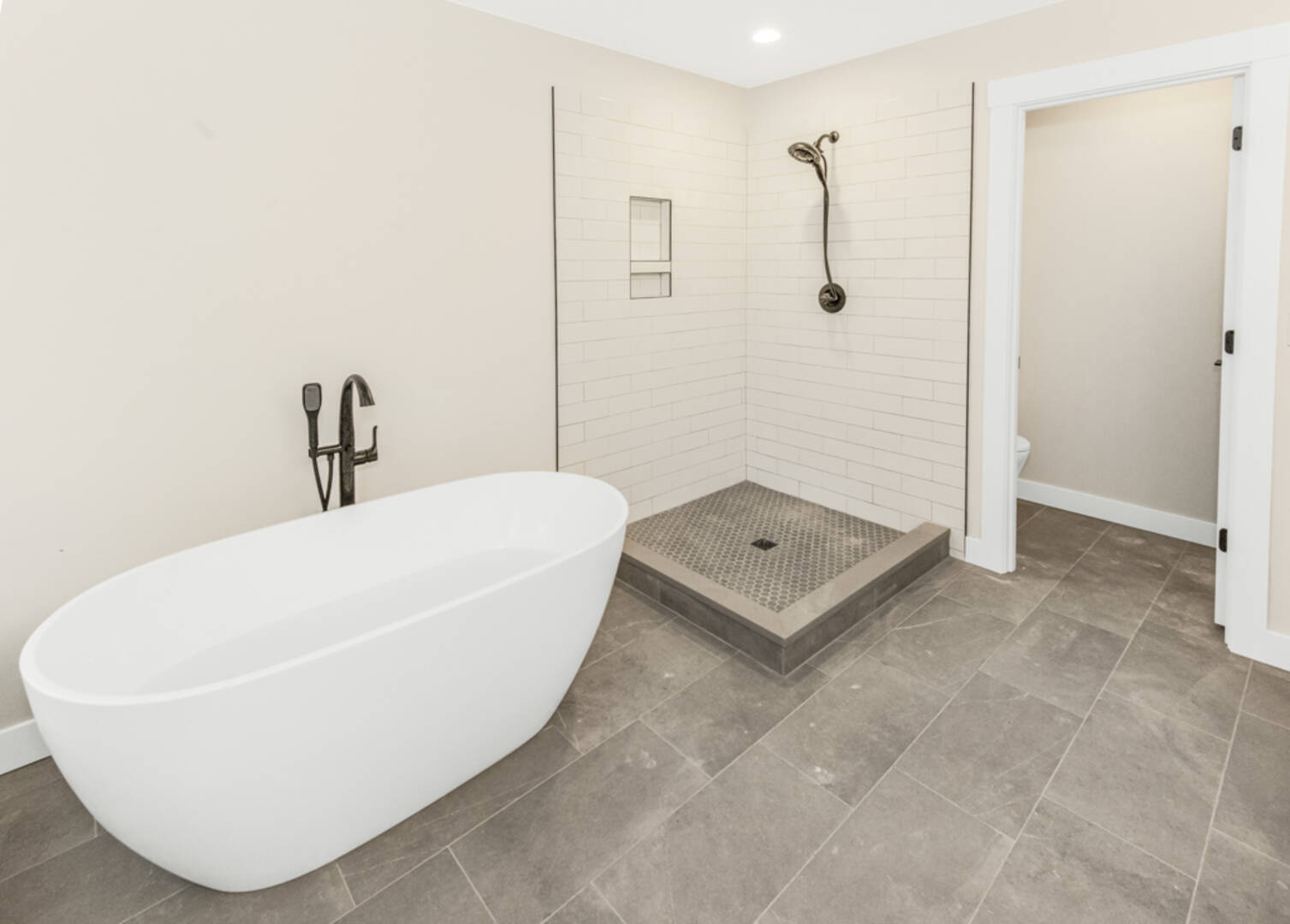 4962 Amherst Way SW Port Orchard, WA 98367