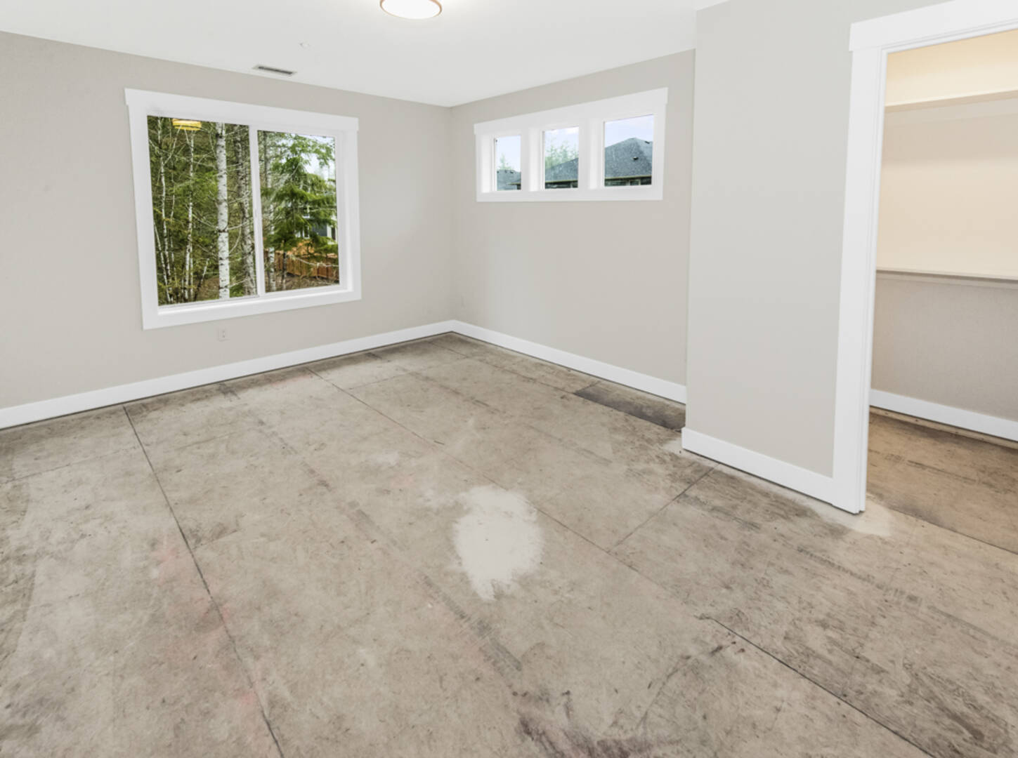 4962 Amherst Way SW Port Orchard, WA 98367