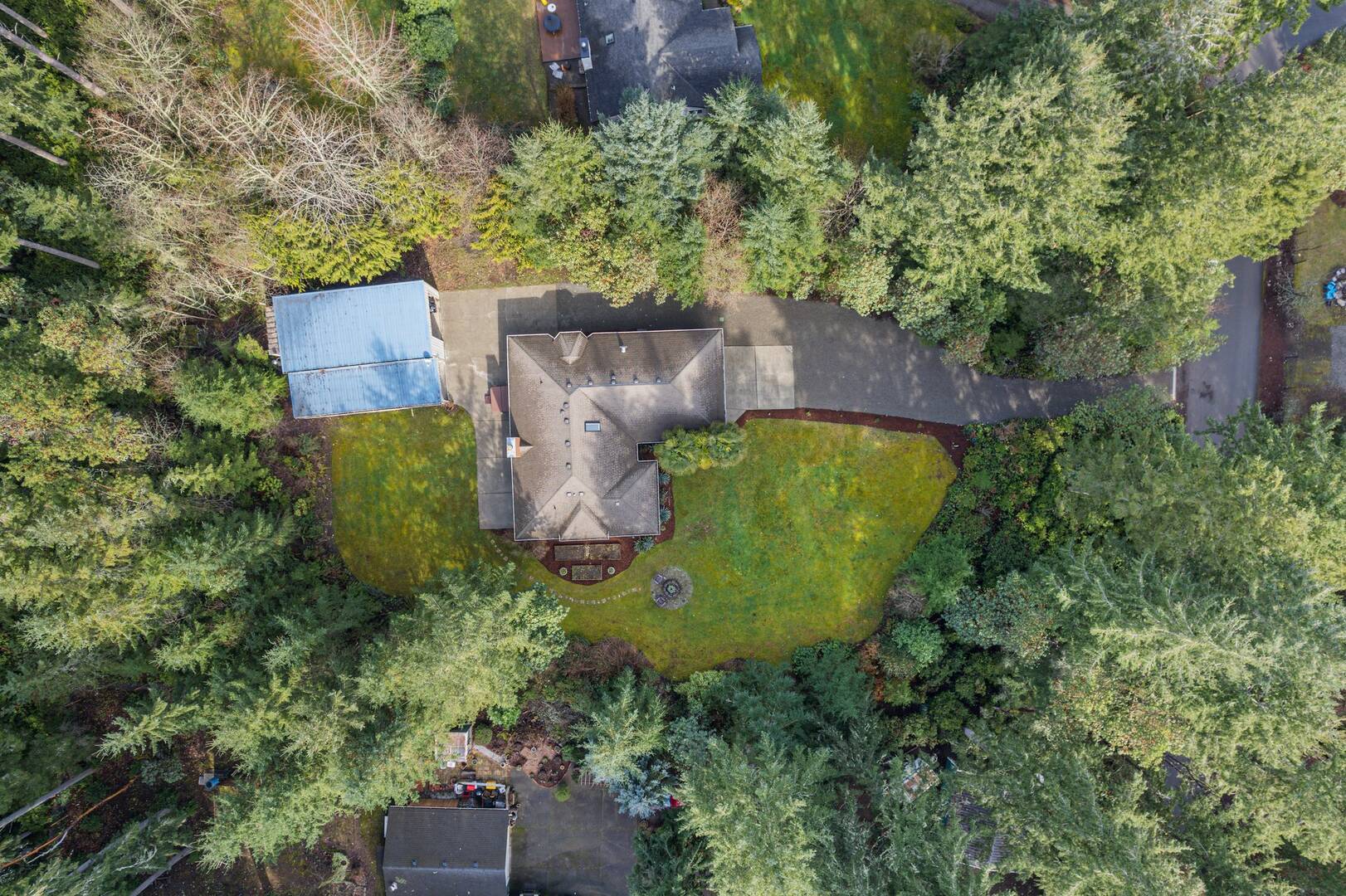 1276 12th Ct Fox Island, WA 98333