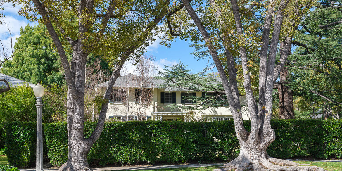 Brivity 805 S El Molino Ave Pasadena, CA 91106