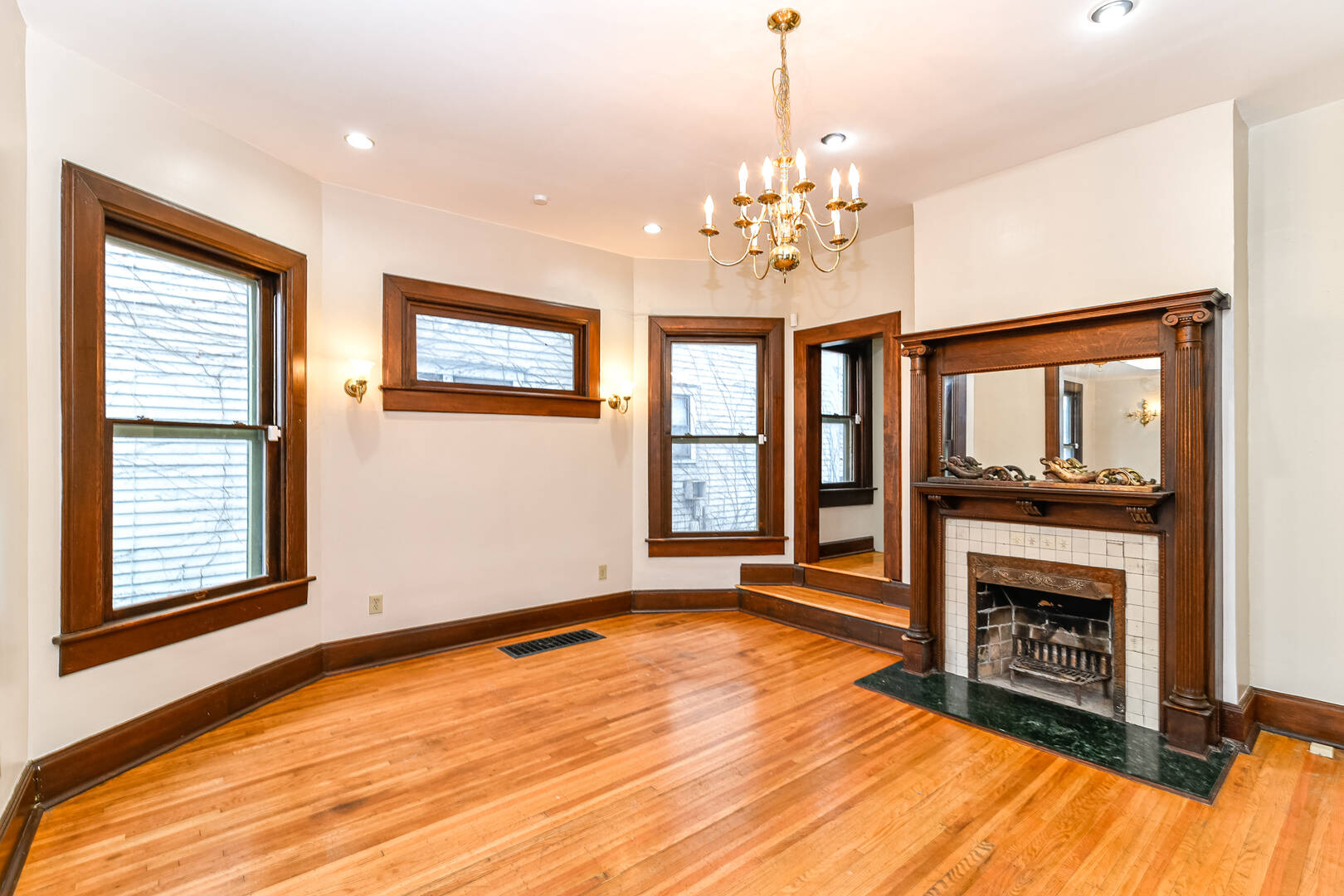 2064 Central Ave. Indianapolis, IN 46202