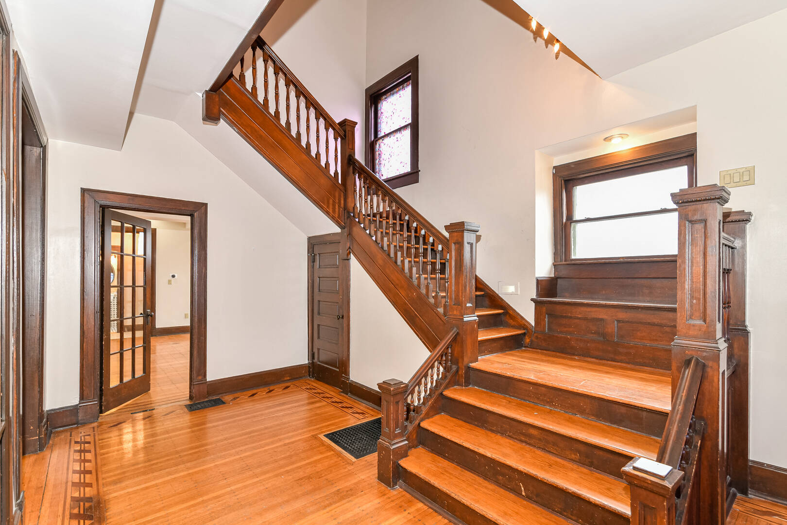 2064 Central Ave. Indianapolis, IN 46202
