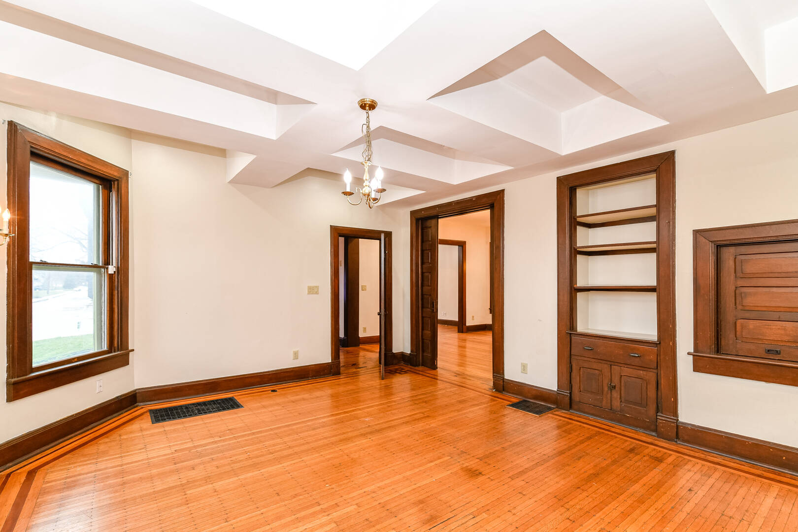 2064 Central Ave. Indianapolis, IN 46202
