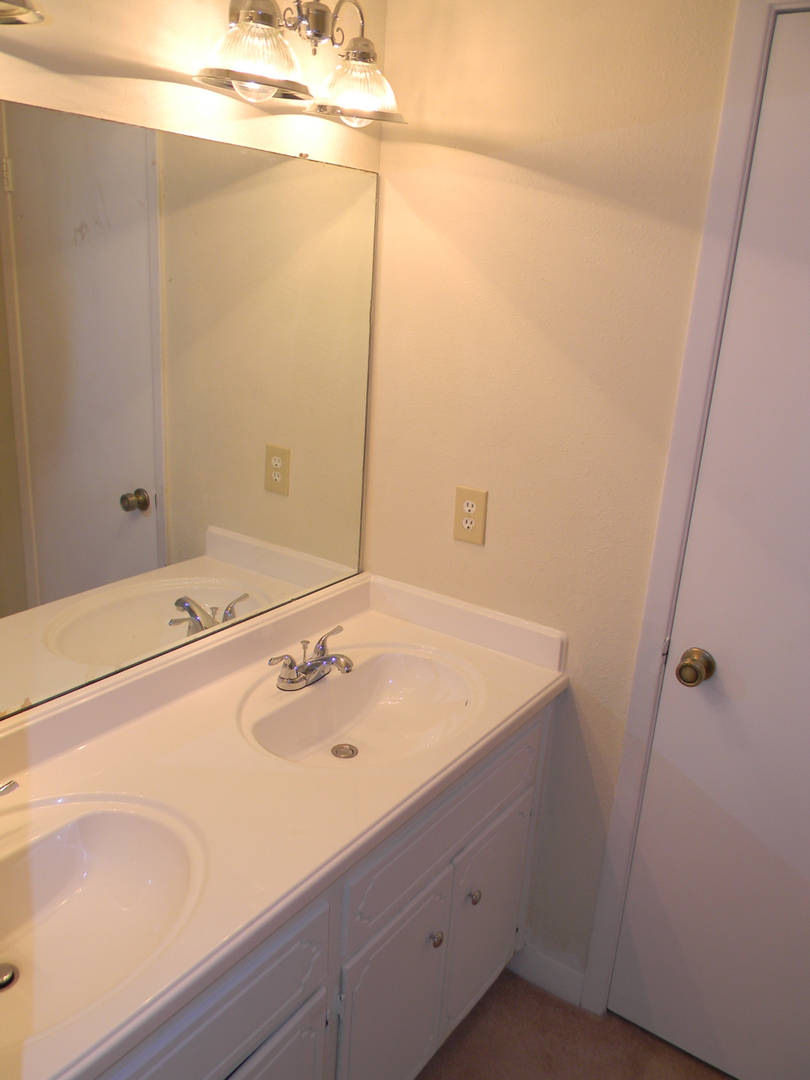 6750 Mystic Lane Pensacola, FL 32526