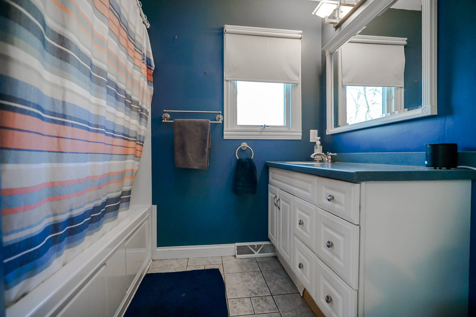 211 Burning Tree Dr Pekin, IL 61554