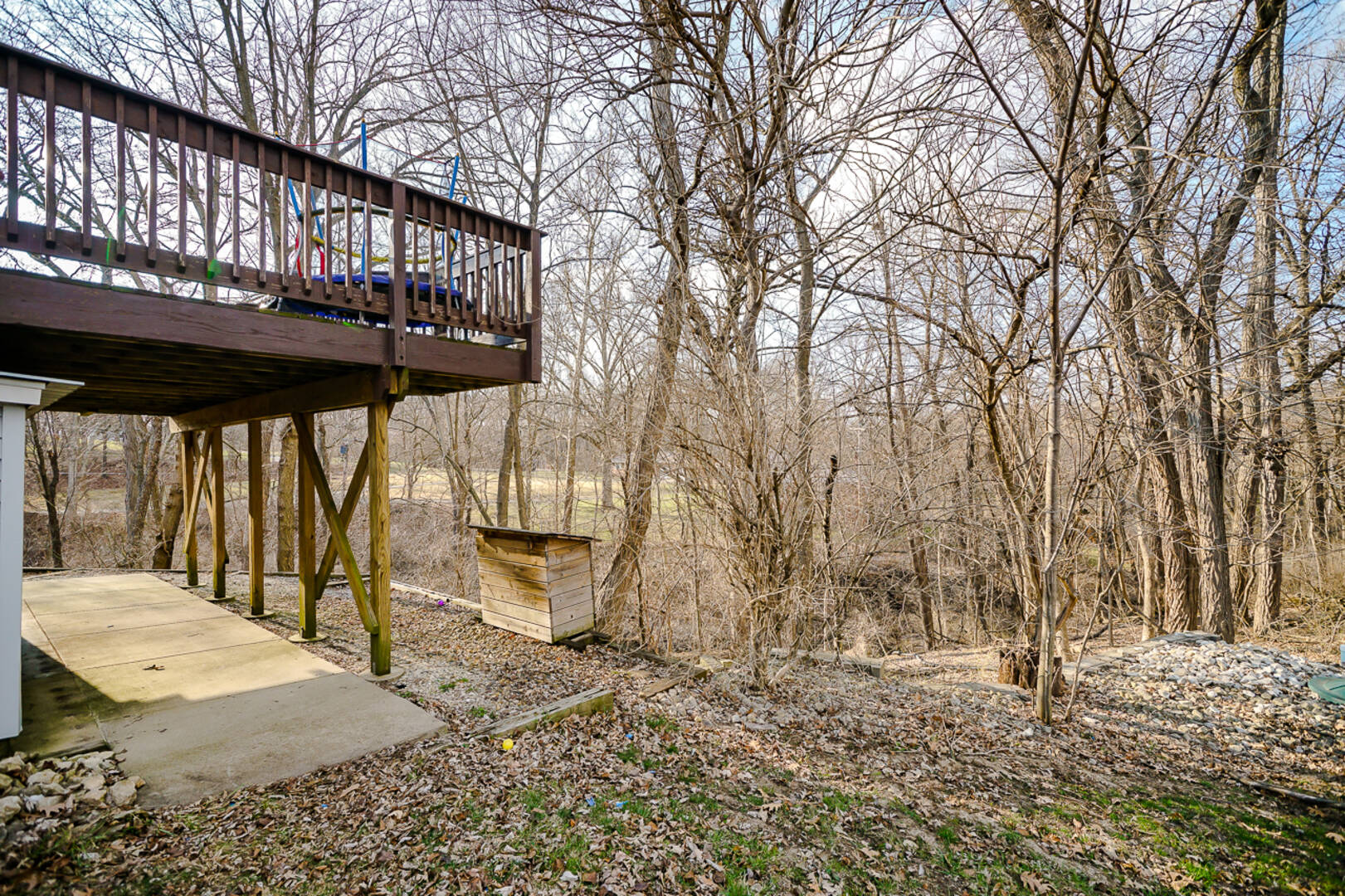 Brivity 211 Burning Tree Dr Pekin, IL 61554 Virtual Tour