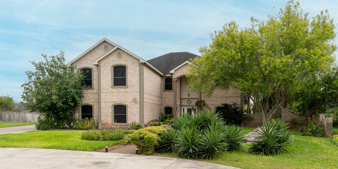 Brivity 15028 Valencia Circle S Harlingen, Texas 78552