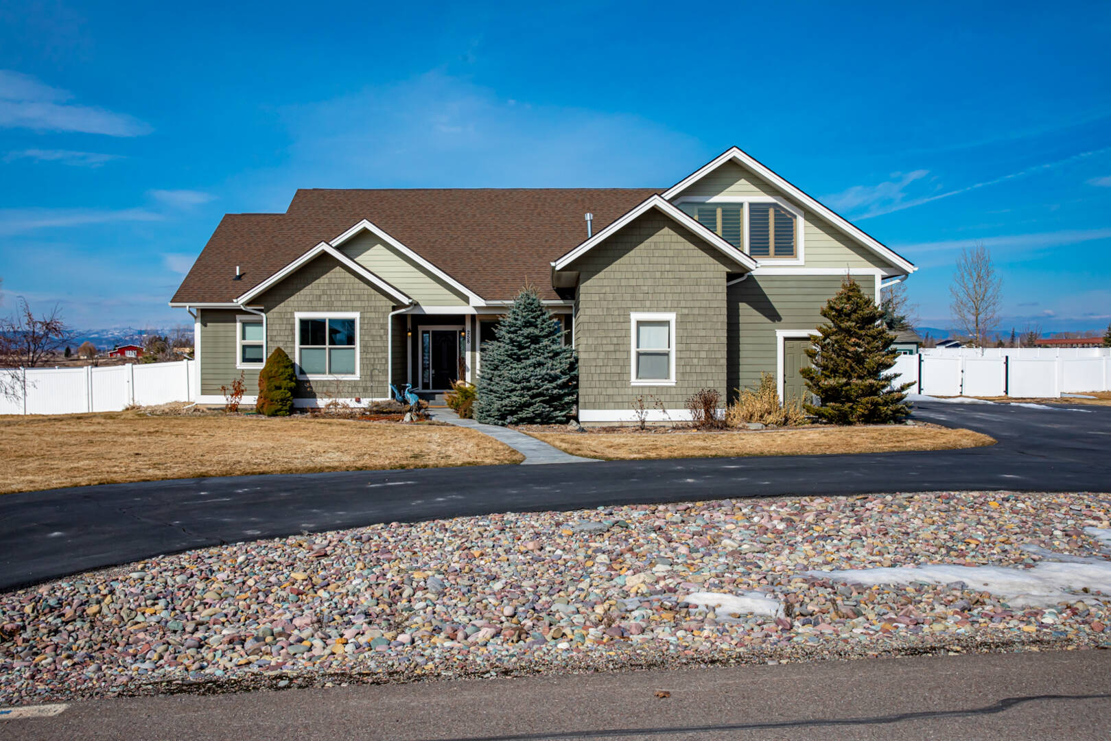 258 Mcwenneger Dr Kalispell, MT 59901