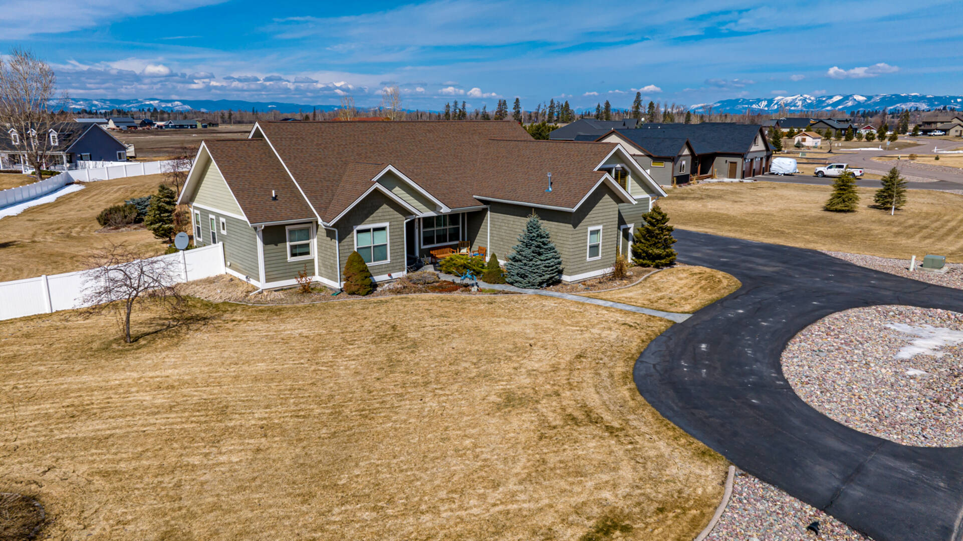 258 Mcwenneger Dr Kalispell, MT 59901