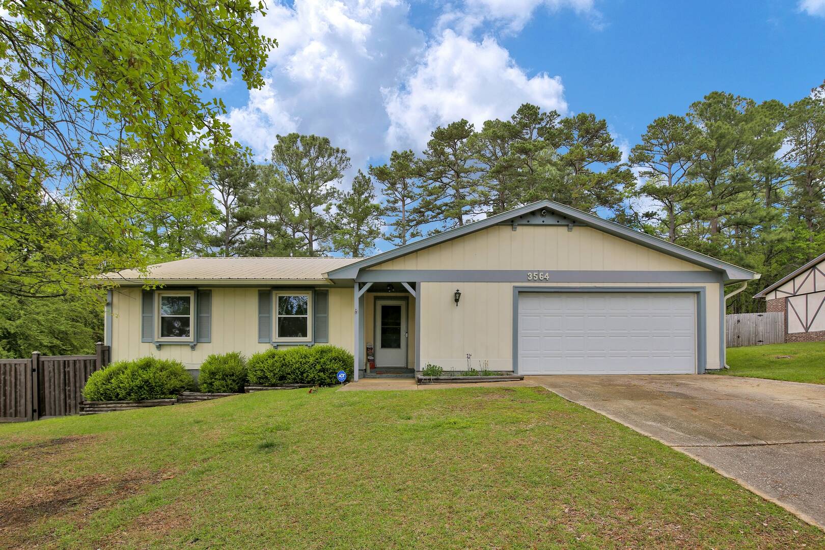 3564 Barron Way Fayetteville , NC 28311