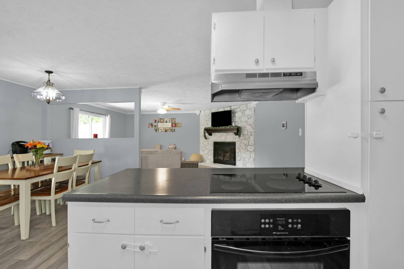 3564 Barron Way Fayetteville , NC 28311