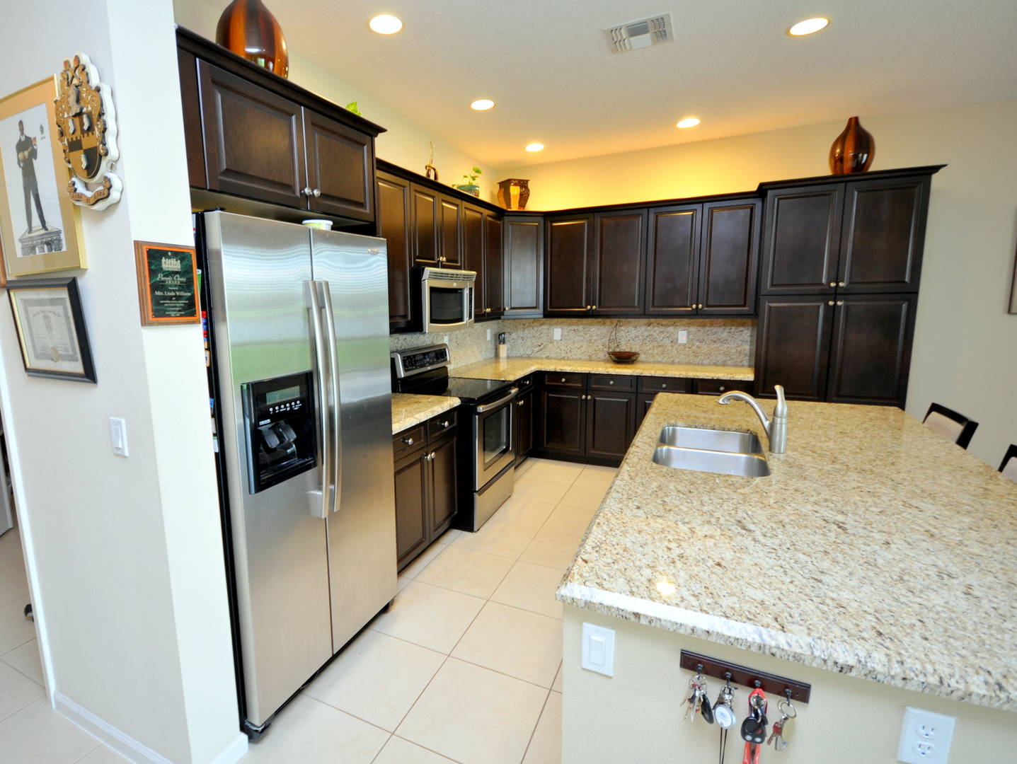 2402 Bellarosa West Palm Beach, FL 33411