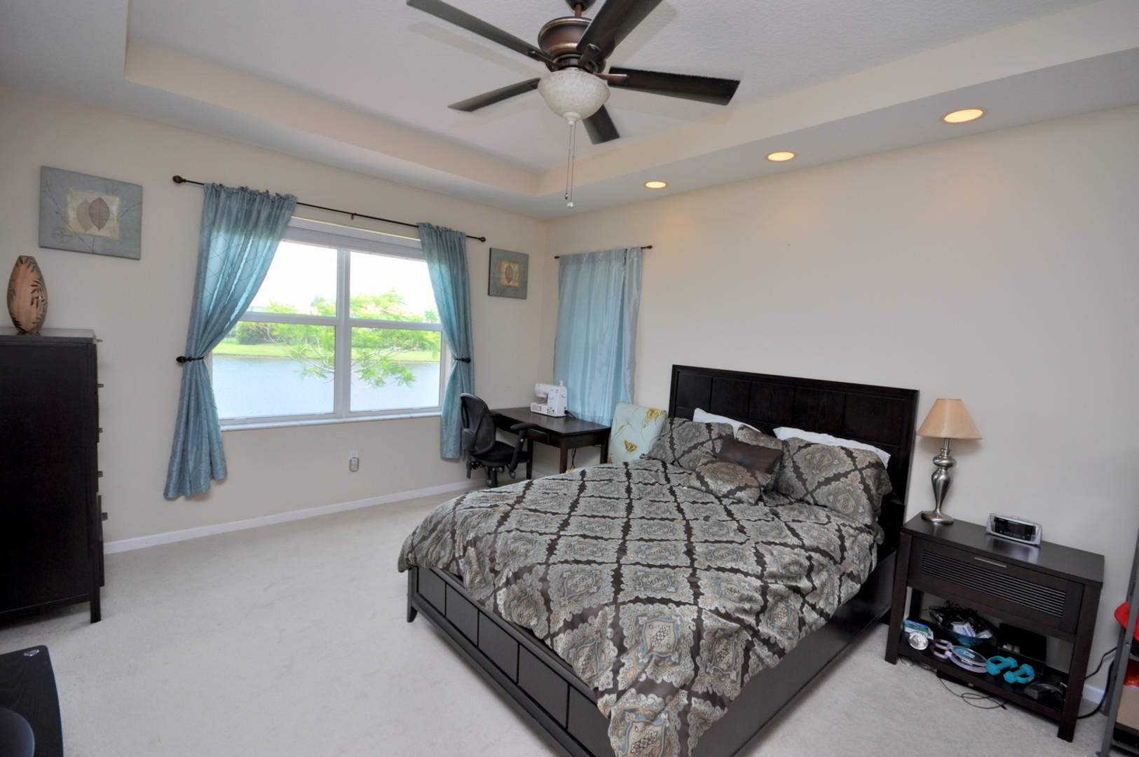 2402 Bellarosa West Palm Beach, FL 33411