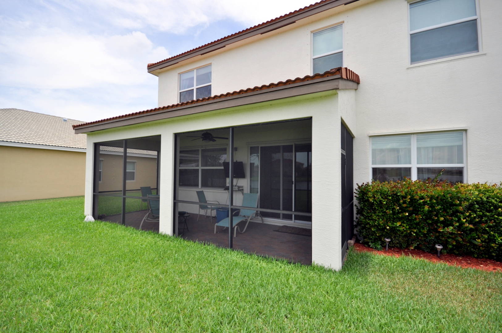 2402 Bellarosa West Palm Beach, FL 33411
