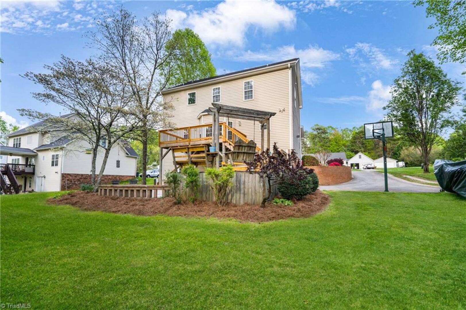 650 Trotters Ridge Ln Kernersville, NC 27284