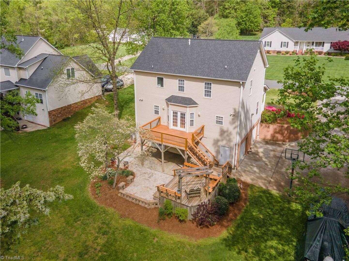 650 Trotters Ridge Ln Kernersville, NC 27284