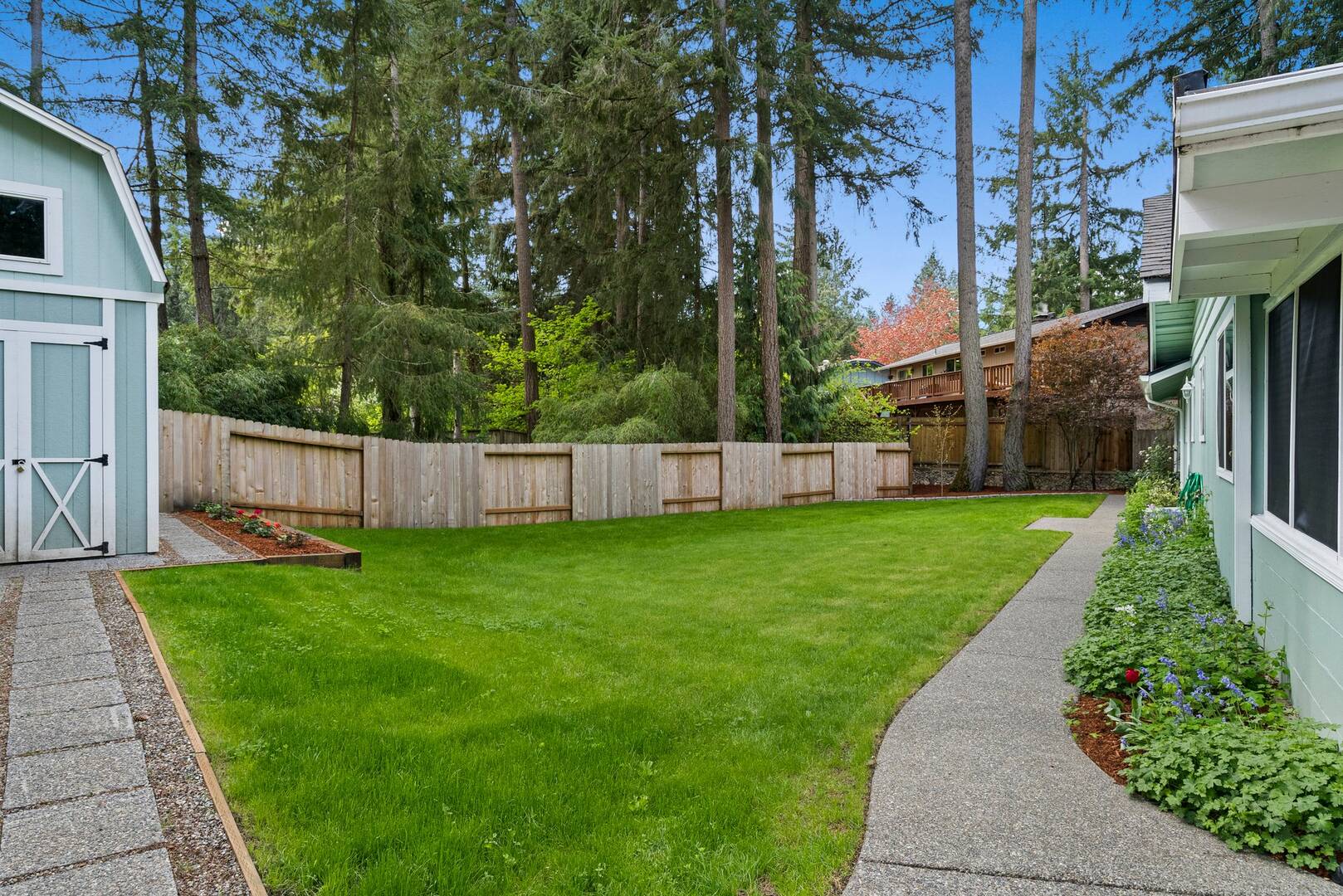 4316 Clearwater Dr SE Lacey, WA 98503