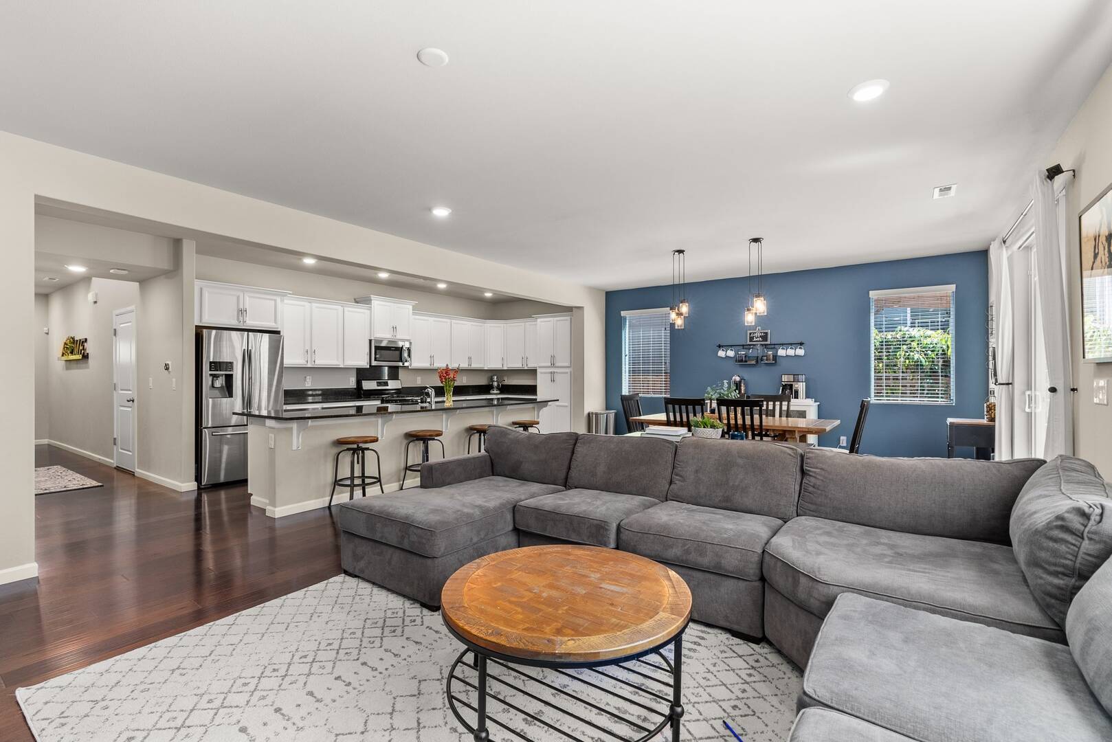 519 Woodduck Dr SW Olympia, WA 98502