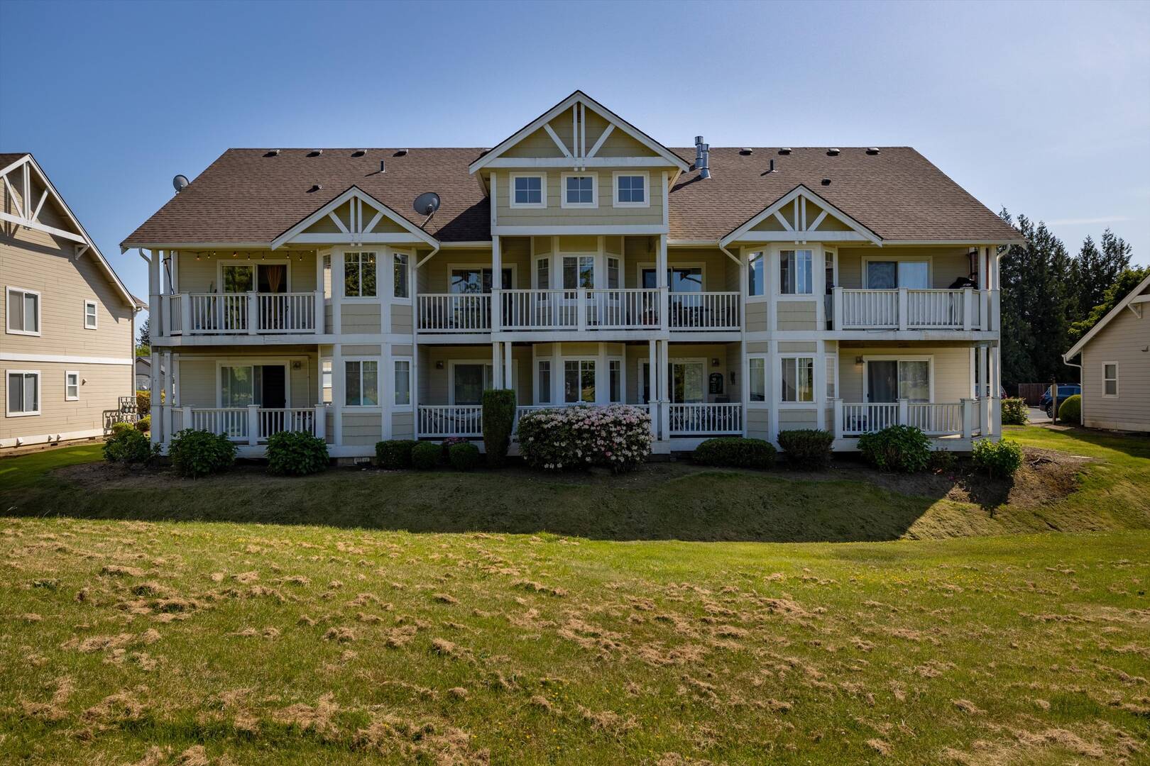 236 W Maberry Dr #203 Lynden, WA 98264