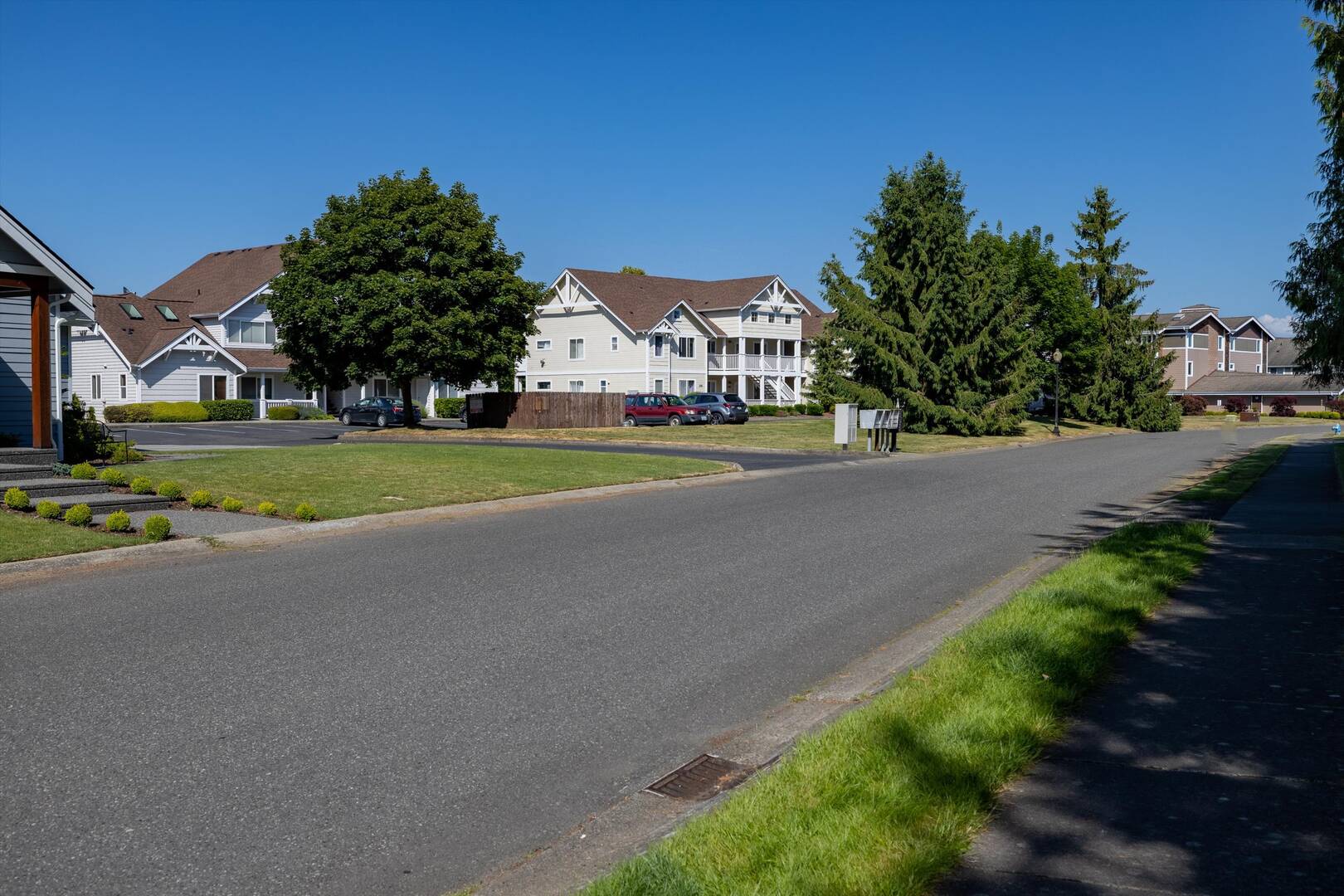 236 W Maberry Dr #203 Lynden, WA 98264