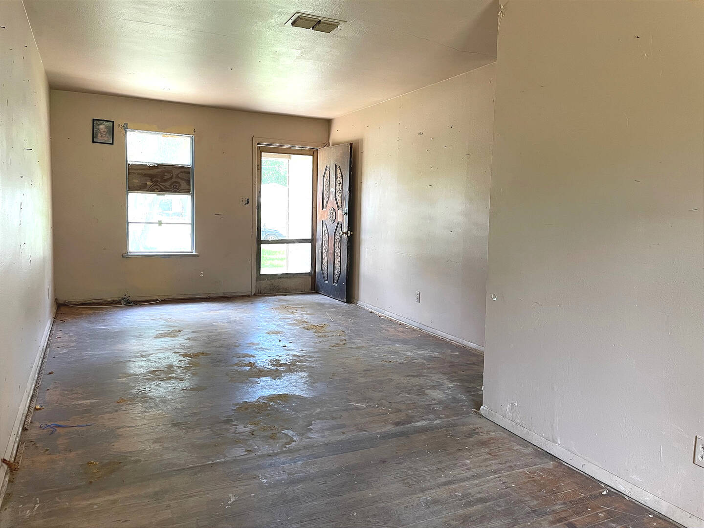 144 Hickory St Luling TX 78648 Luling, TX 78648
