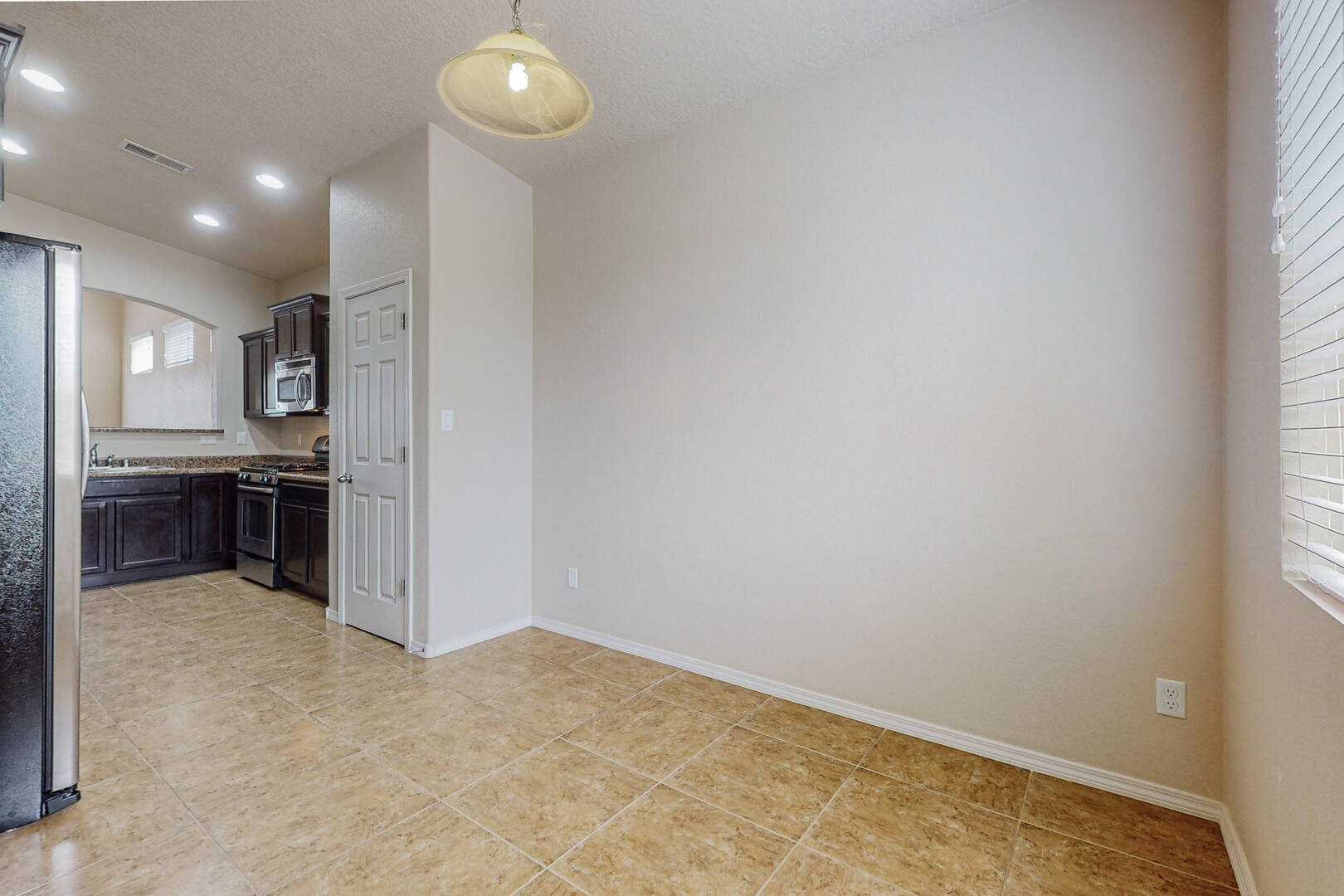11616 Thistledown Road Southeast Albuquerque, NM 87123