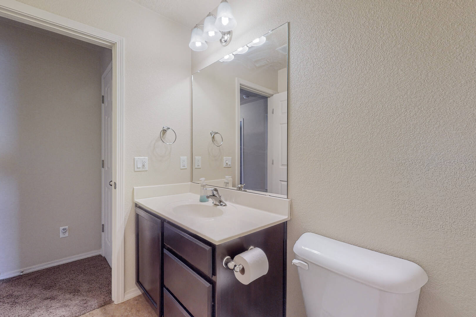 11616 Thistledown Road Southeast Albuquerque, NM 87123