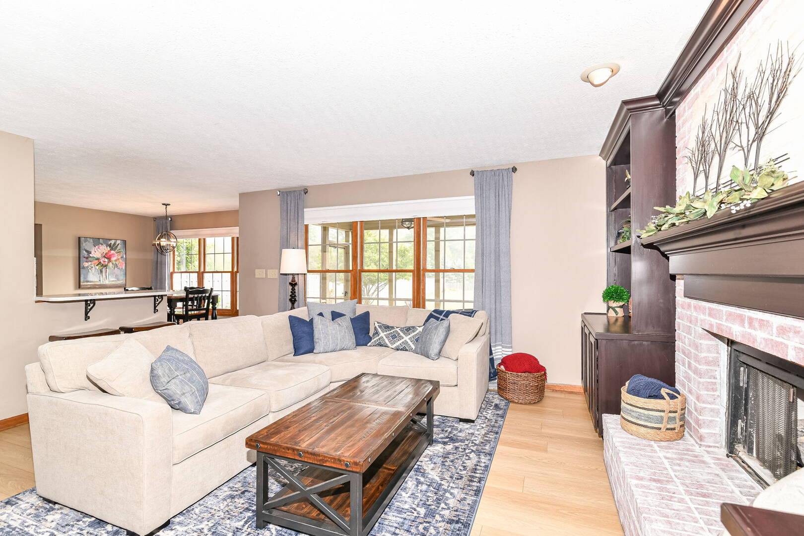 13461 Versailles Dr Carmel, IN 46032