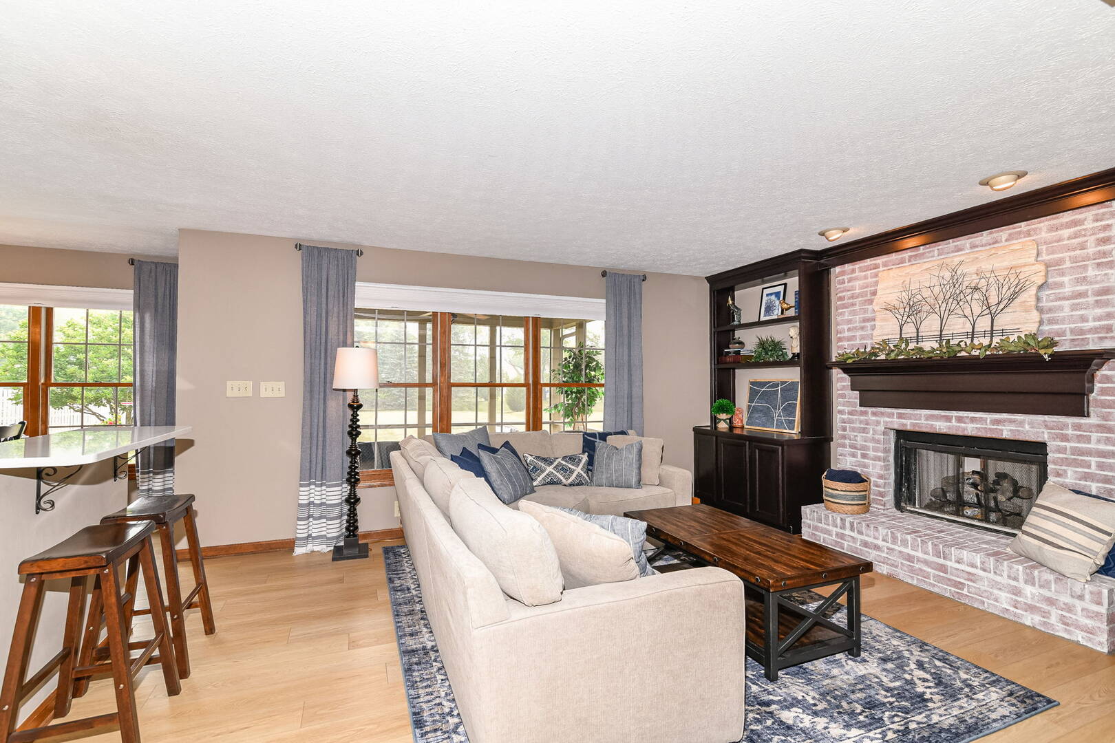 13461 Versailles Dr Carmel, IN 46032