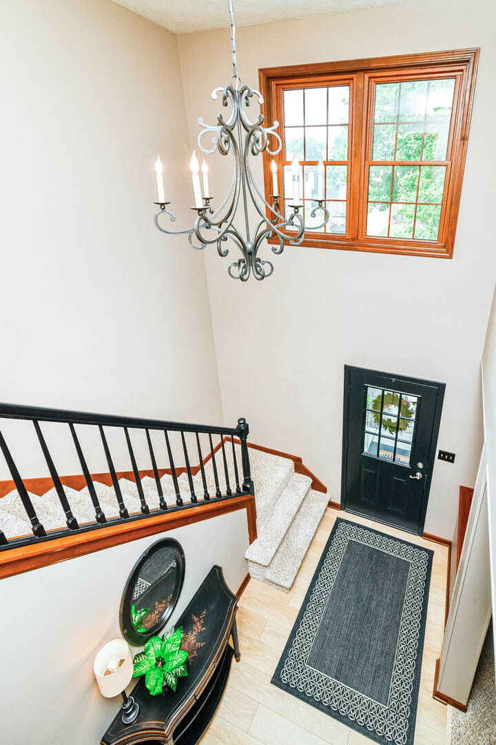 13461 Versailles Dr Carmel, IN 46032