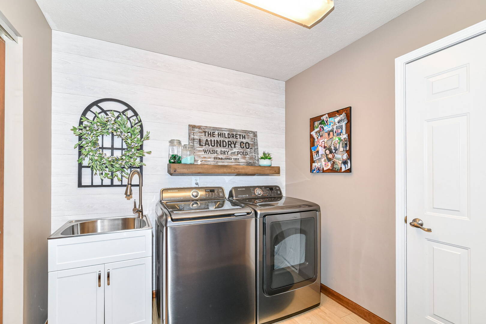 13461 Versailles Dr Carmel, IN 46032