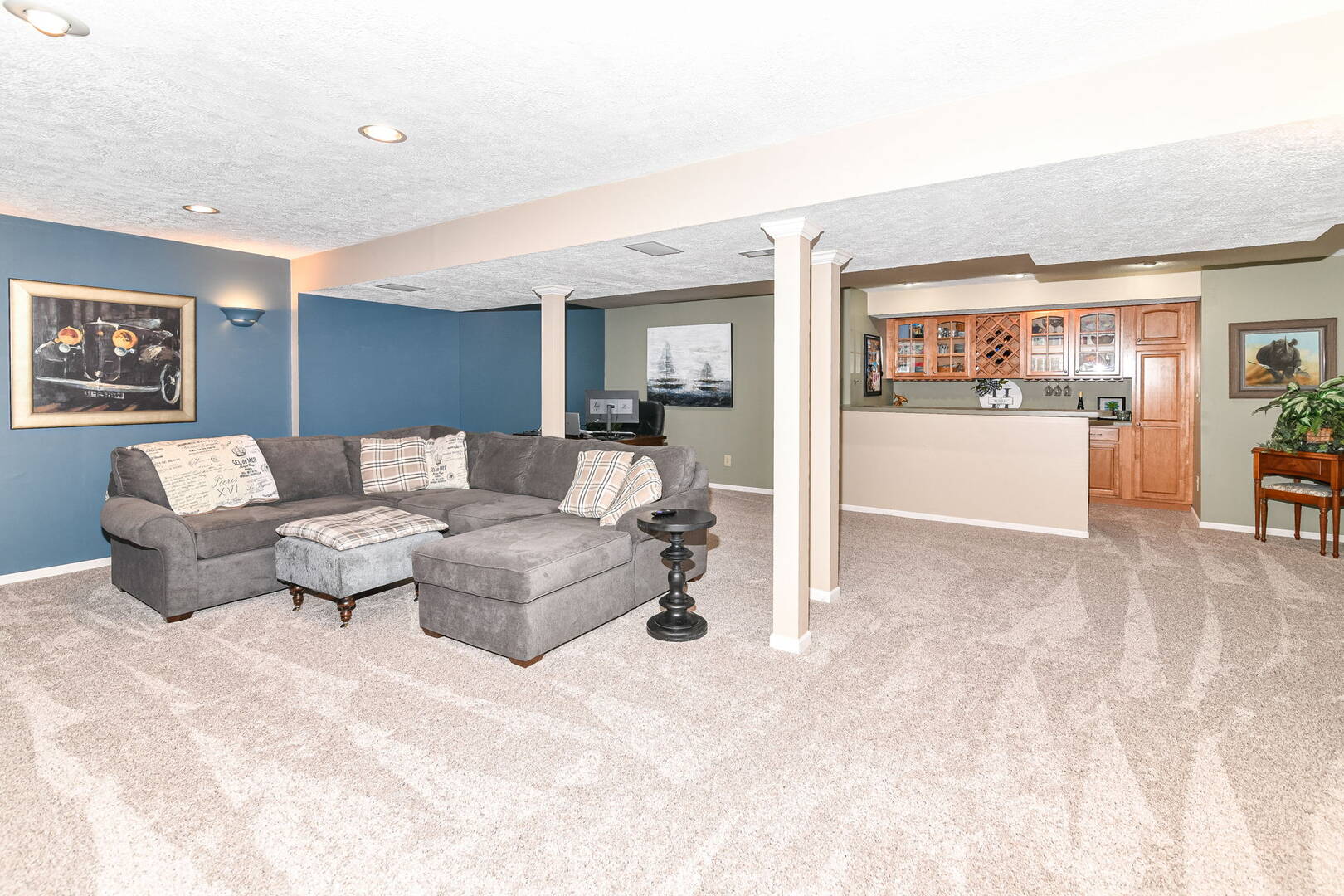 13461 Versailles Dr Carmel, IN 46032