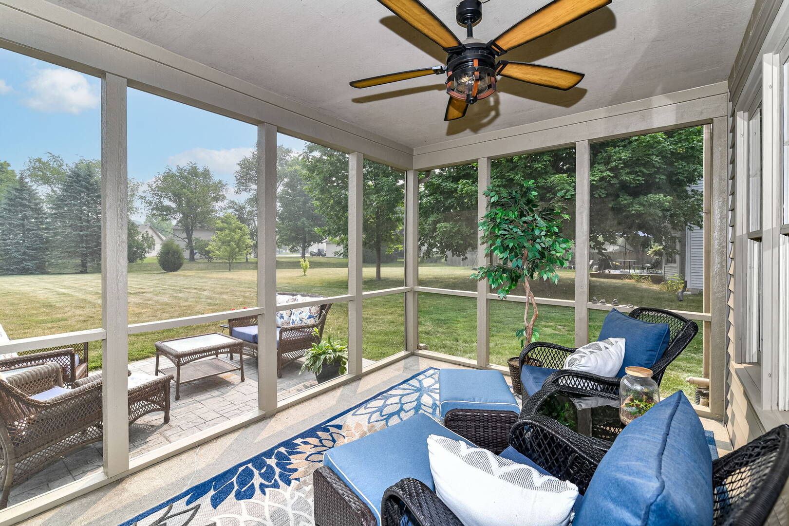 13461 Versailles Dr Carmel, IN 46032