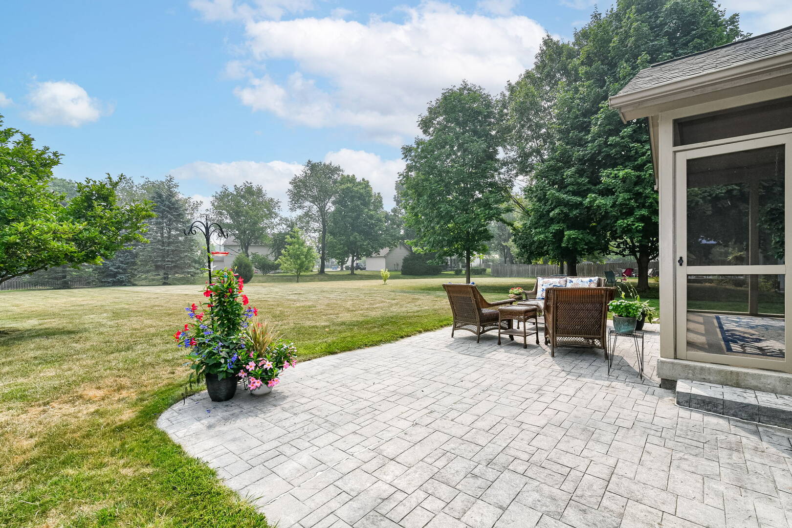 13461 Versailles Dr Carmel, IN 46032