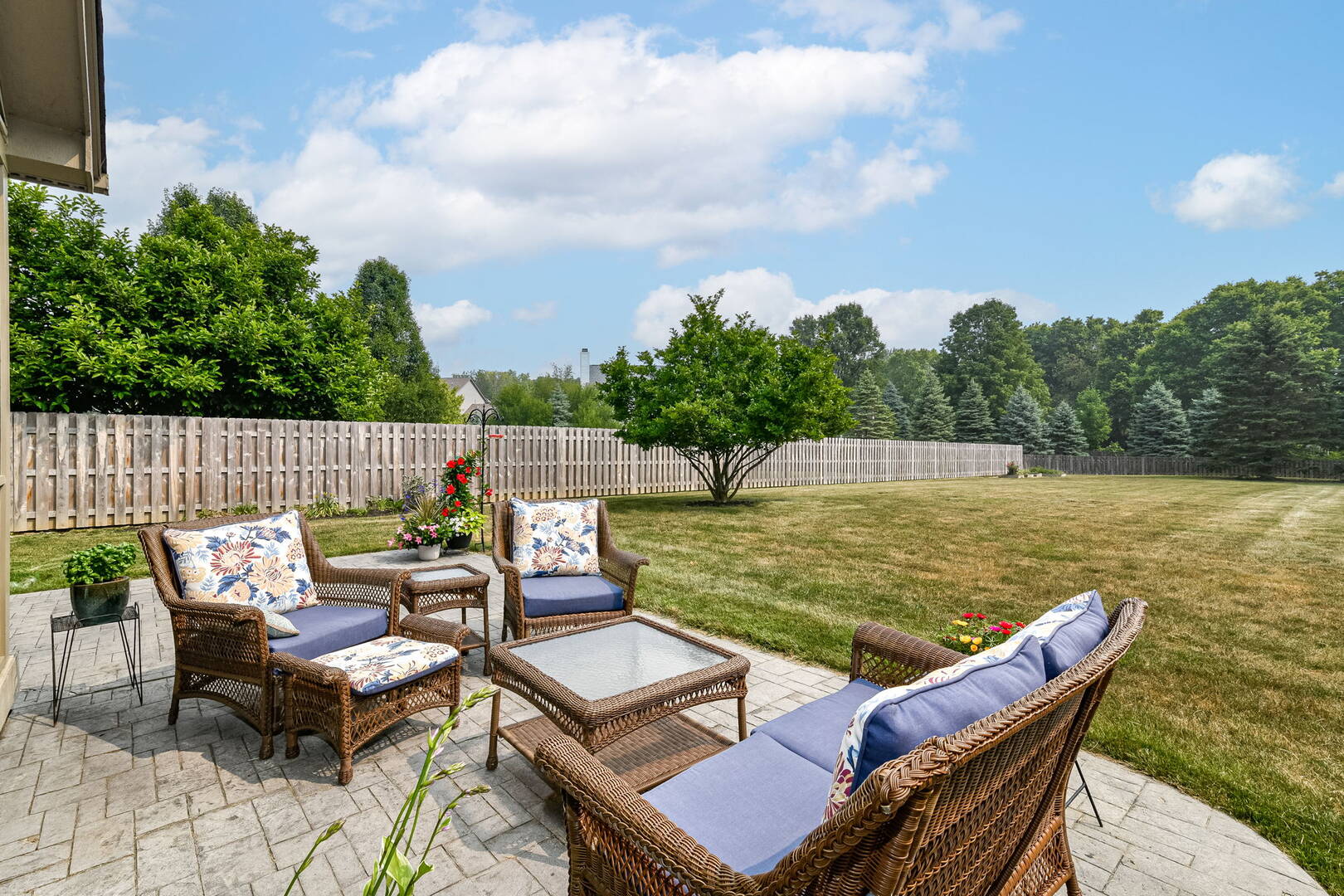 13461 Versailles Dr Carmel, IN 46032